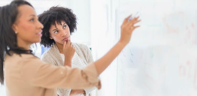 people brainstorming