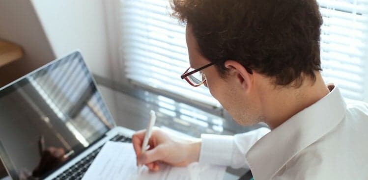 A Quick Guide to Explaining Resume Gaps When You're Unemployed
