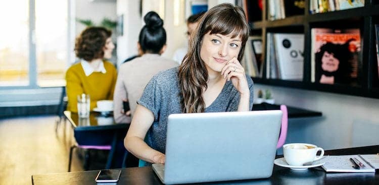 8 Ways to Make a Good Impression on a Hiring Manager Before They Even Meet You