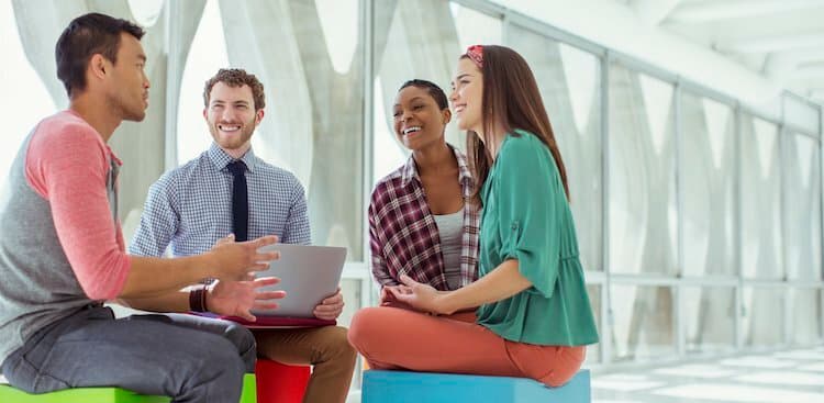 5 Leadership Skills You’ll Learn in an Entry-Level Job Program