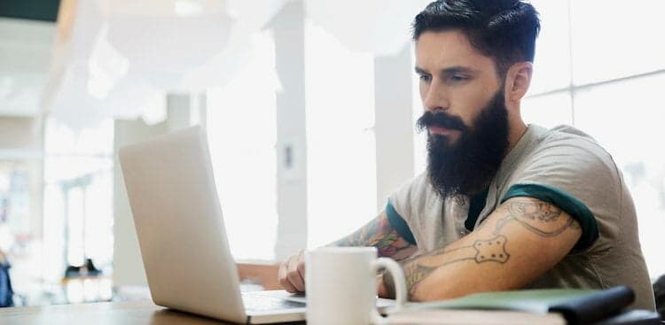 2 Quick Tips That'll Instantly Make You a Better Writer (Even if You Hate Writing)
