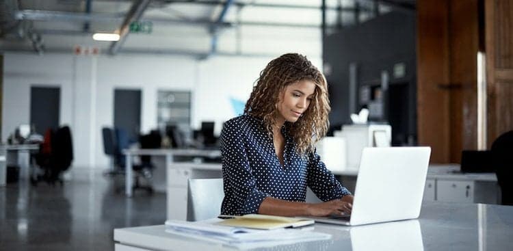 10 Quick Tips for Writing a Sales Email That Makes Prospects Smile (Then Respond)