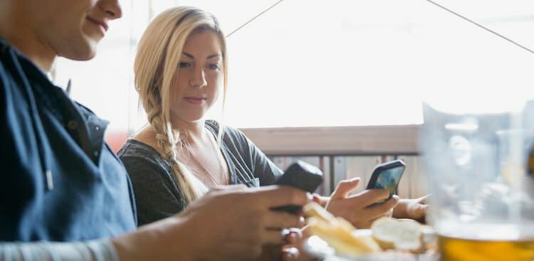 5 Genius Apps for Splitting Bills With Friends