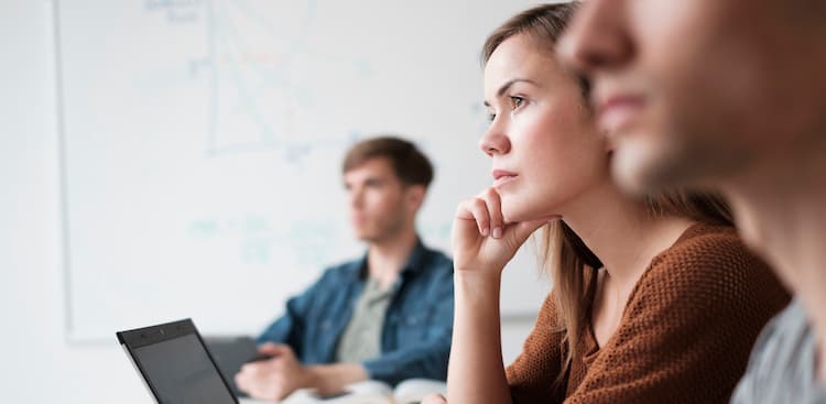 4 Easy Ways to Be More Creative (Even if Your Brain Hurts Just Thinking About It)