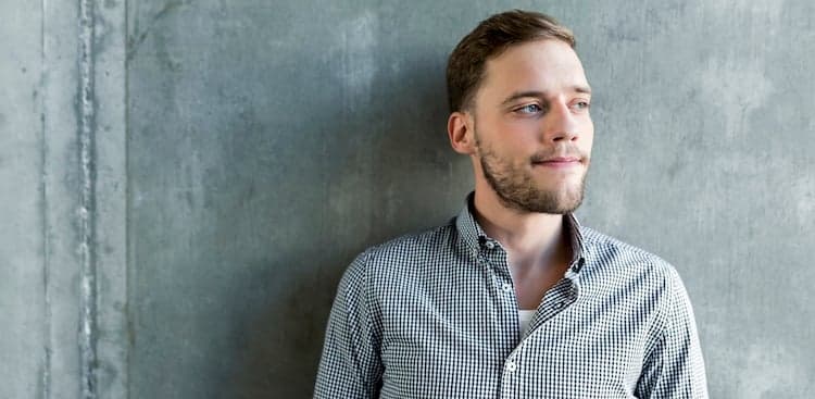 Here’s How I Shut Down My Negative Thoughts With Just 3 Words