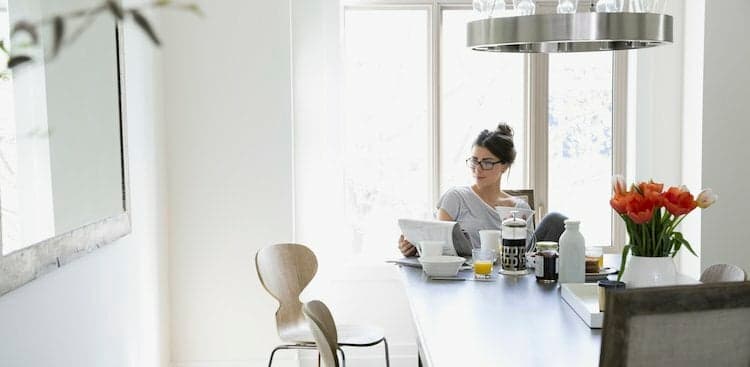 Your 24-Hour Guide to Living Your Healthiest Life, According to an Expert