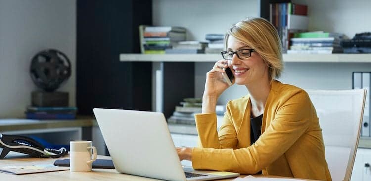 5 Conversation Starters to Make You Sound Less Awkward on the Phone