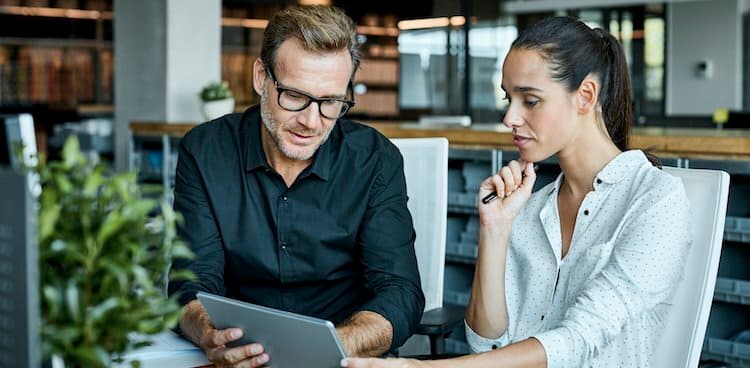 Ask a Candid Boss: How Can I Encourage More Consistent Work From My Employee?