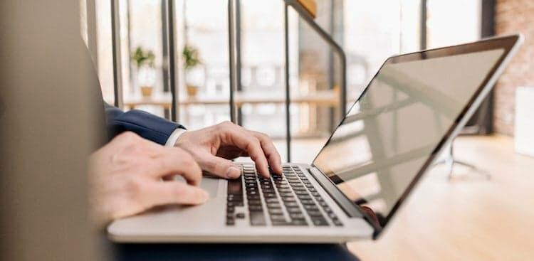 Here's How to Ask Your Clients for Referrals (Email Template Included!)