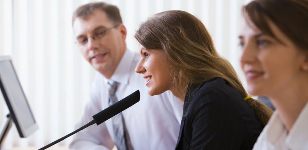 PR for Yourself: 4 Easy Ways to Become an Expert in Your Field