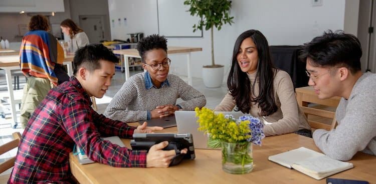 employees in DIG's New York office