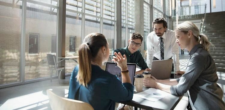 This Is How Good Managers Help Their Teams Deal With Company Changes