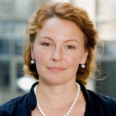 Between Marissa Mayer & the Opt Out Mom: Why Women Need More Career Role Models