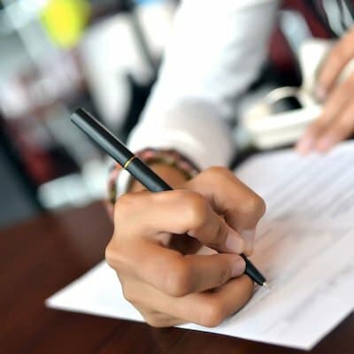 New Grads: Get Your Resume Proofread for Free!