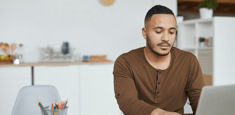 5 Ways to Stay Motivated in a Frustrating Job Hunt