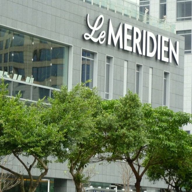 7 Perfect Business Hotels Around the World