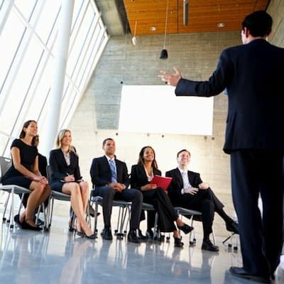 Pro Presentation Tips: 7 Secrets to Winning the Room