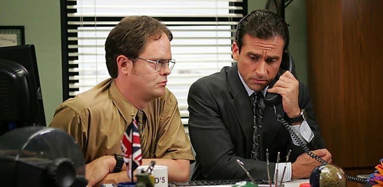 Why Kissing Up to Your Boss Will Make You the Worst Employee Ever