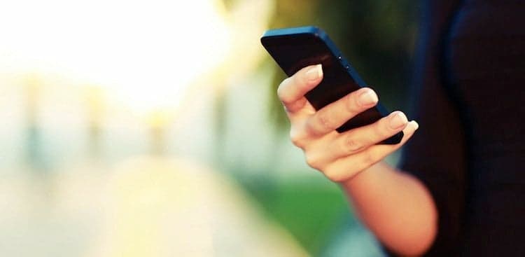 One Small Communication Change That Could Help You Land the Job