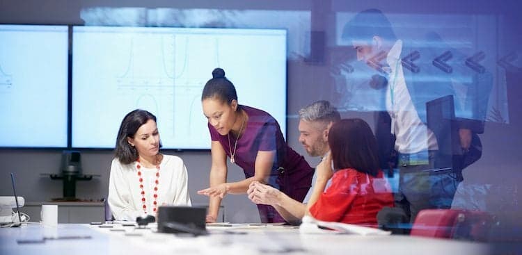 How You Can Step Up at Work During a Crisis (and Grow Your Career at the Same Time)