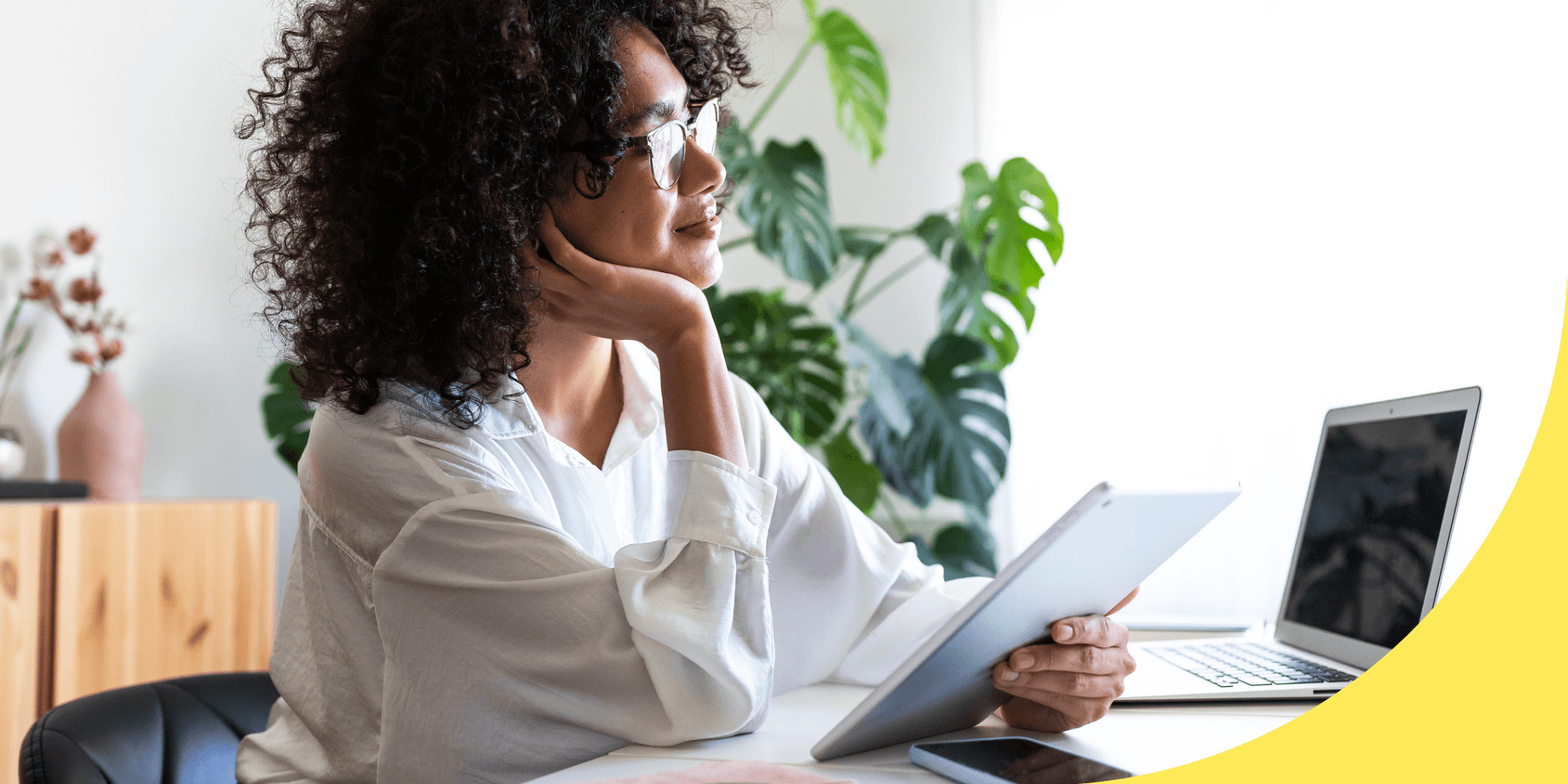 ChatGPT Wrote 2 Networking Emails for Me. Here's What It Did Well (And Not So Well)