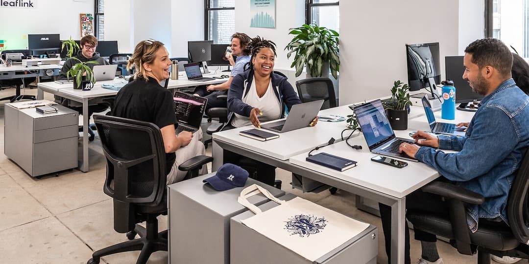 It’s Actually Really Smart to Job Hunt This Holiday Season. Apply to These Roles Now.