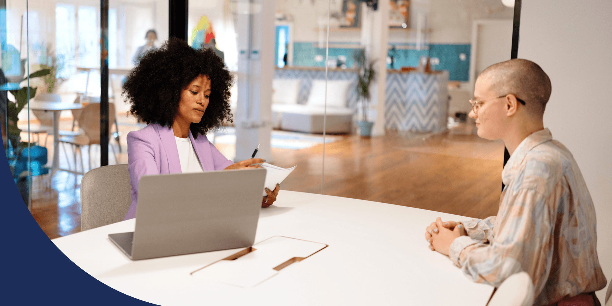 How to Give Negative Feedback to Your Manager (Examples Included!)