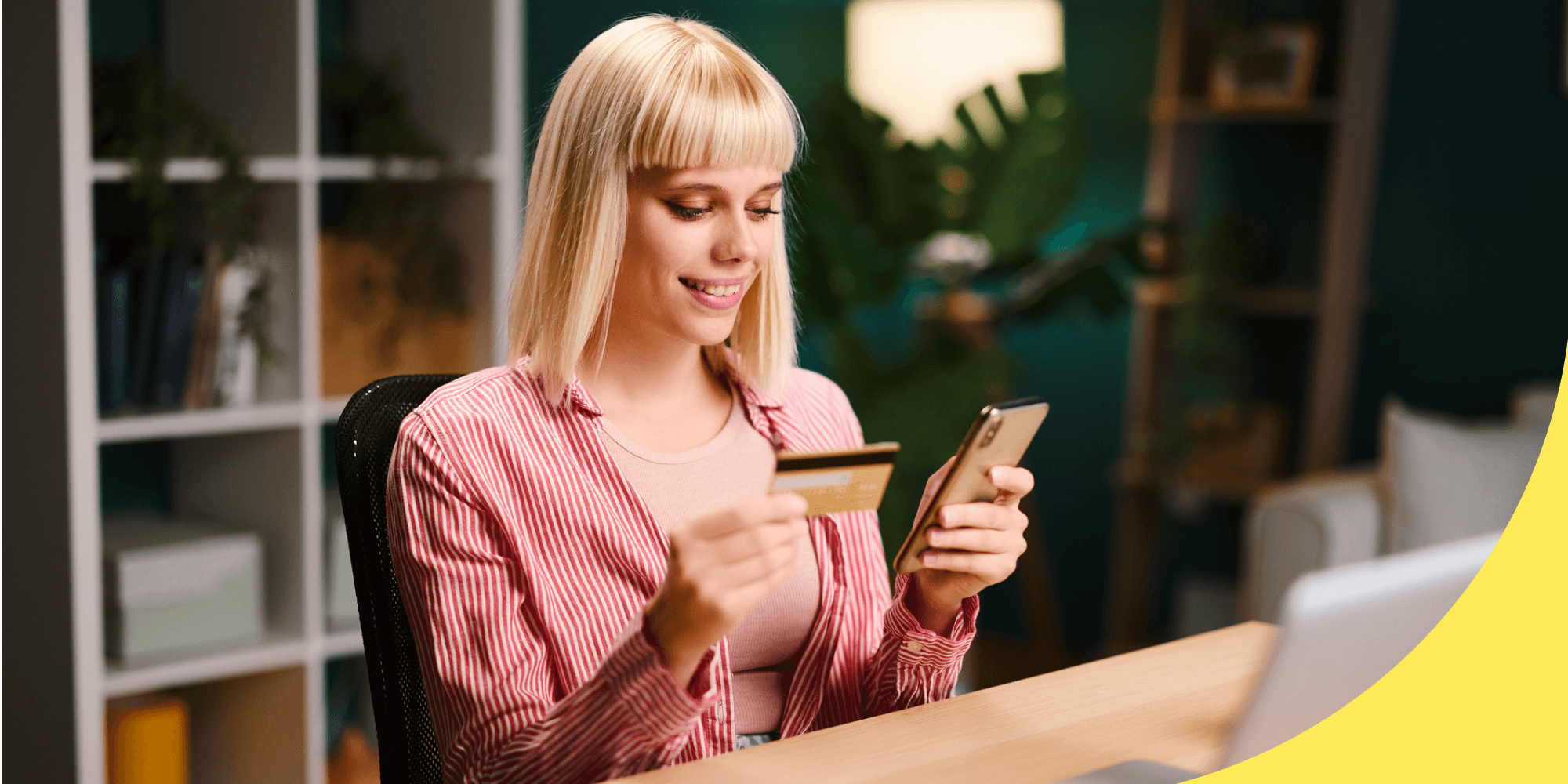 Should I Pay Off My Credit Card in Full? Here's What to Consider