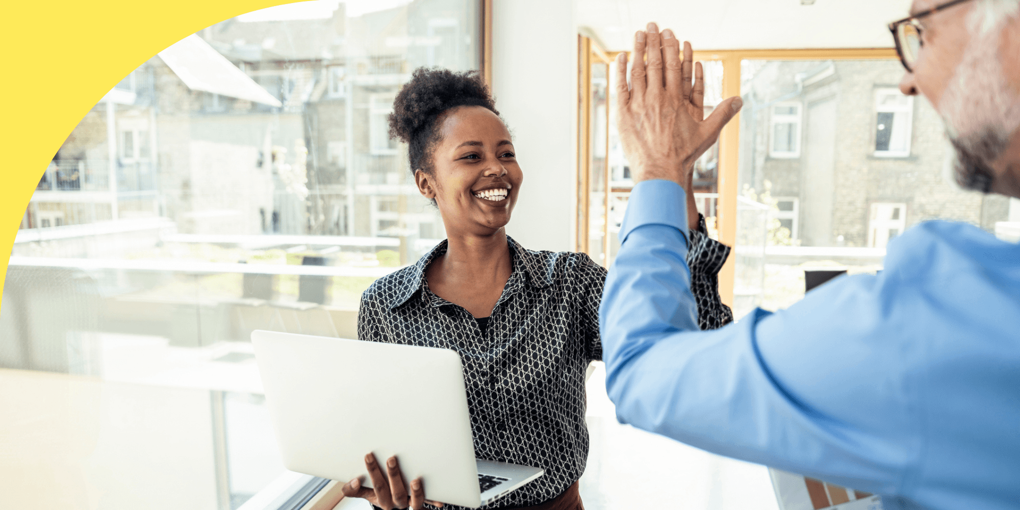 Thank-you Messages for Coworkers: The Right Words for Every Situation