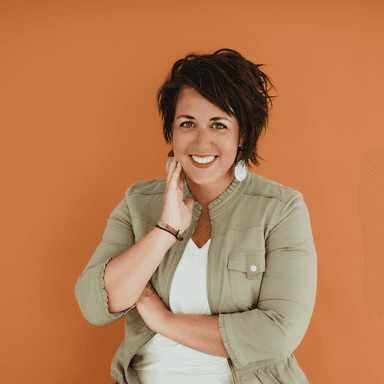 Alexandra Frost headshot