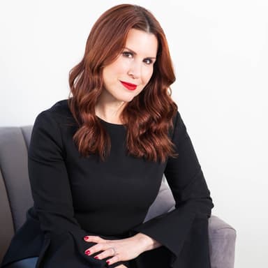 Aliza Licht headshot