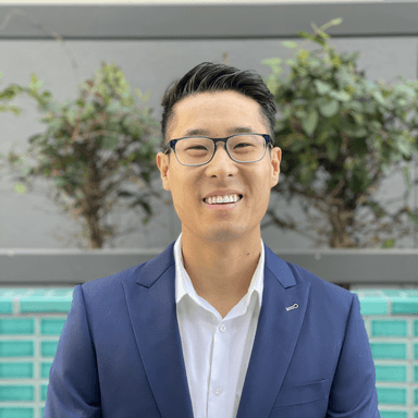 Brian Liou headshot