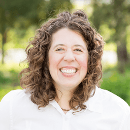 Photo of Molly Ritvo