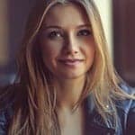 April Starcadder headshot