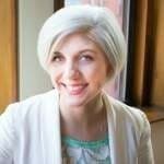 Erica Foss headshot