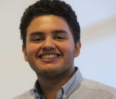 Geording Alexander Ruiz headshot