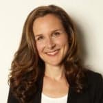 Lindsey Pollak headshot