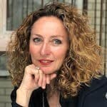 Lisa Unwin headshot