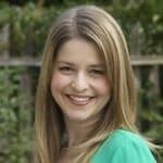 Molly Owens headshot