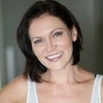 Ronda Suder headshot