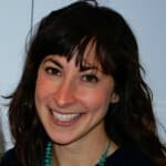 Steph Stern headshot
