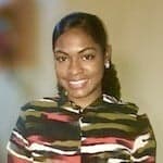Stephanie Nieves headshot