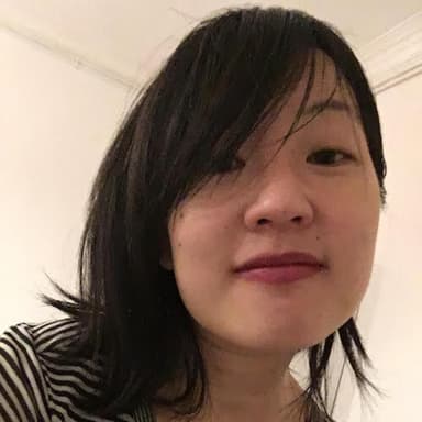 Lisa Cheng headshot