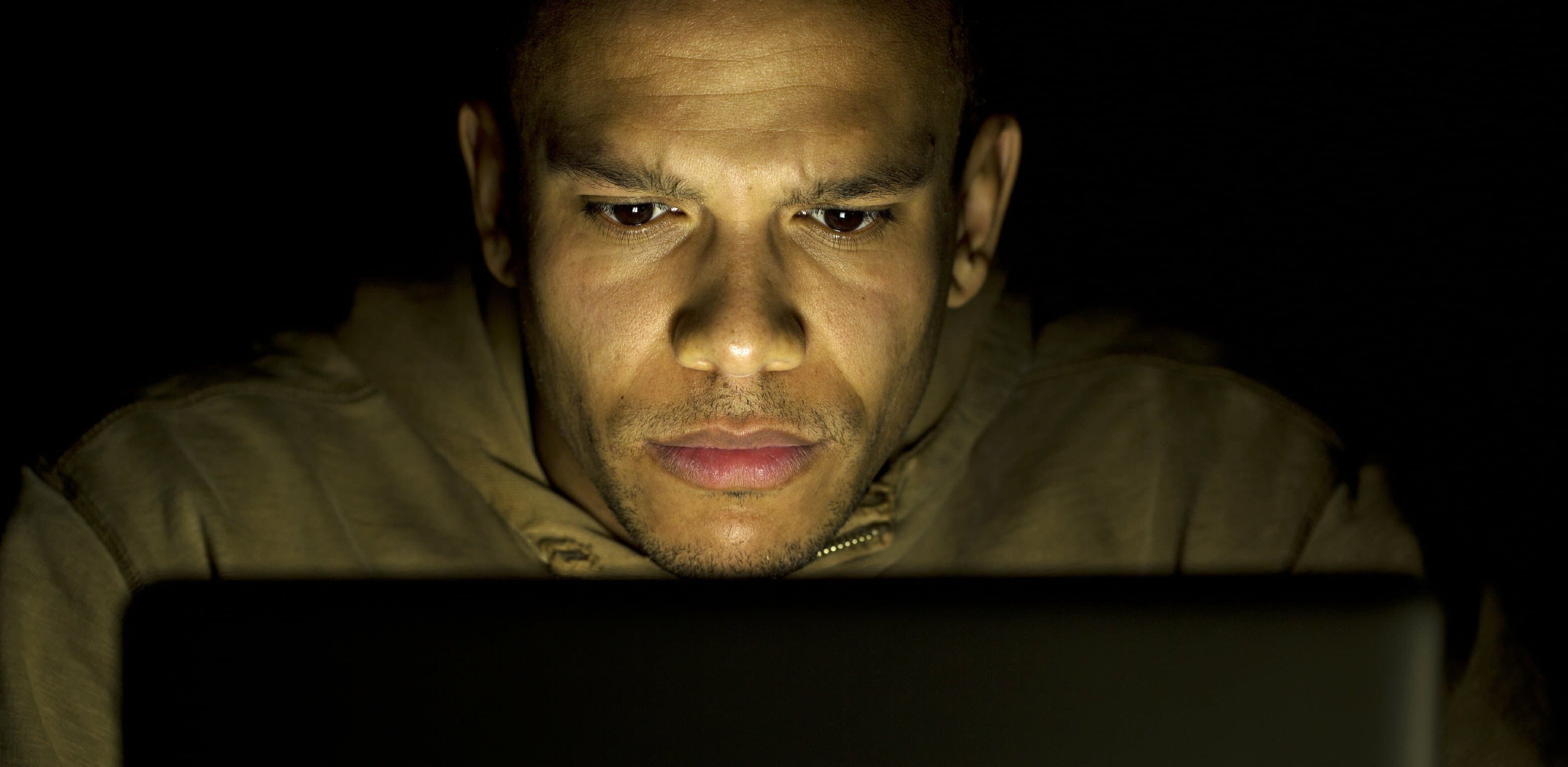 Here's Why Your Friend Feels the Need to Humblebrag About Working 80-Hour Weeks