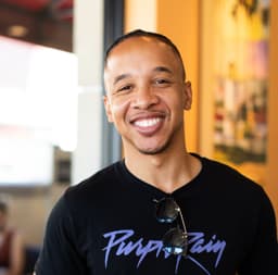 Photo of Darryl Oliver